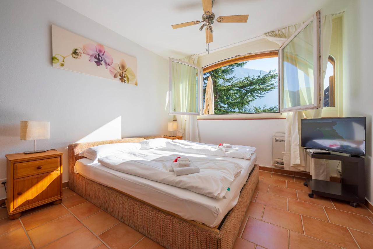 Apartments Gelsomino, Orchidea And Magnolia 卡斯塔尼奥拉 外观 照片