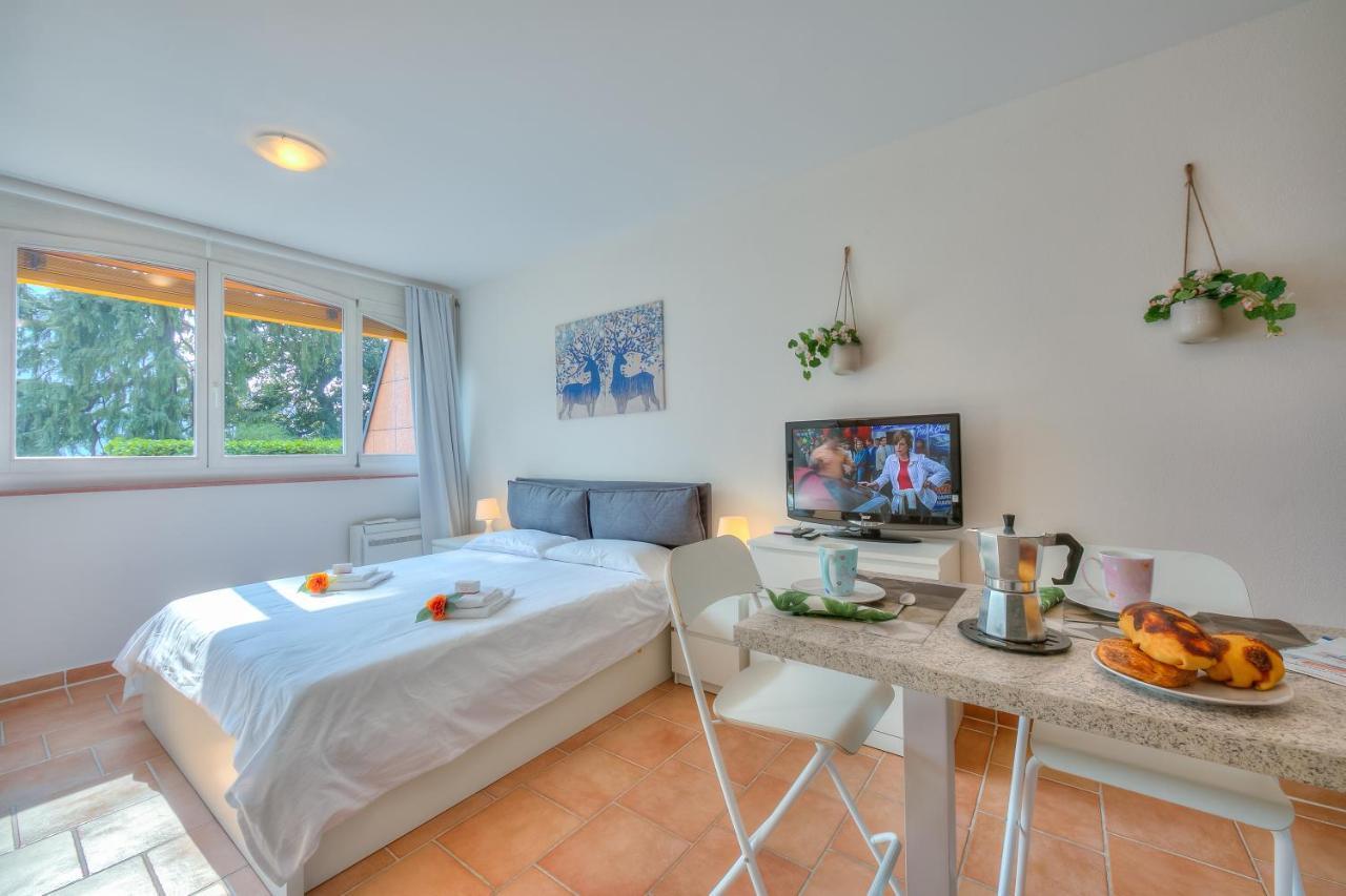 Apartments Gelsomino, Orchidea And Magnolia 卡斯塔尼奥拉 外观 照片